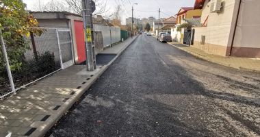 Stire din Social : Lucrările de reabilitare a tramei stradale se extind în cartierele orașului Constanţa: „S-a lucrat inclusiv sâmbăta”