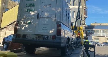 Stire din Social : Străzile Constanței, eliberate de alte mașini fără stăpân sau abandonate