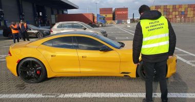 Stire din Eveniment : Peste 150 de autovehicule, furate din străinătate, depistate de polițiștii de frontieră în 2021