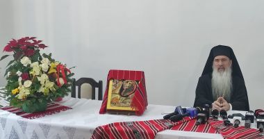 Stire din Cultură-Educație : Mesajul de Anul Nou al Arhiepiscopului Tomisului, IPS Teodosie: "Cum facem începutul avem temelie pentru continuarea anului"