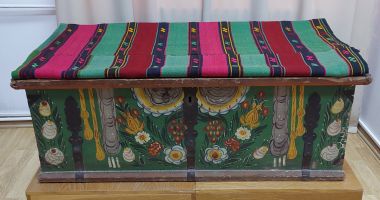 Stire din Cultură-Educație : ”Interiorul ţărănesc de sărbătoare” - expoziție temporară la Muzeul de Artă Populară