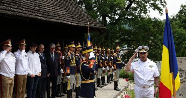 Bustul generalului Paul Teodorescu, fost ministru al Aerului și Marinei, dezvelit la Mănăstirea Dintr-un Lemn - 3