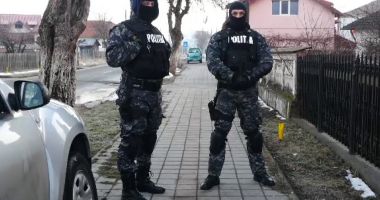 Stire din Eveniment : Adolescentă de 14 ani, adusă din Buzău la Constanța pentru a fi exploatată sexual!