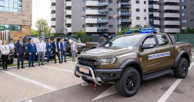 Stire din Eveniment : Autospeciale 4x4 achiziționate din fonduri europene pentru Poliția de Frontieră. Una va ajunge la Garda de Coastă