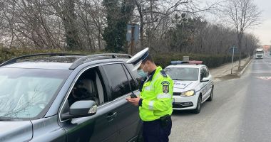 Stire din Eveniment : GALERIE FOTO. RAZIE pe șoselele periculoase din județul Constanța