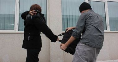 Stire din Eveniment : Au vrut să se distreze pe litoral, de 1 Mai, dar au fost tâlhăriți