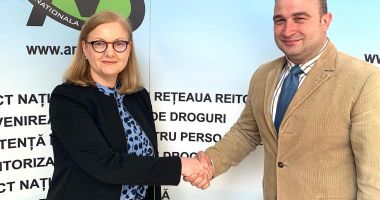 Stire din Eveniment : Linia Telefonul Copilului, accesibilă pentru minorii consumatori de droguri
