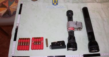 Polițiștii au descins la partidele de vânătoare: au confiscat peste 100 de arme! - 2