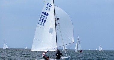 Stire din Sport : Yachting / Sportivi din șase țări se vor întrece la Trofeul Tomis