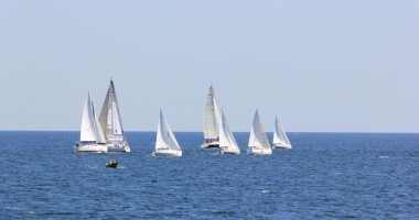 Stire din Sport : "Cupa Dobrogei" la yachting, în Marina Eforie