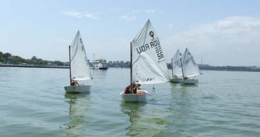 Stire din Sport : Sus pânzele, începe Regata "Cupa Dobrogei"!