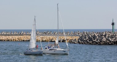 Stire din Sport : "Simina" și "Benga", câștigătoare ale Regatei BMW-Beneteau