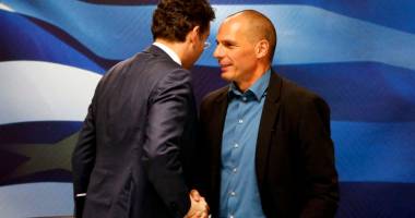Stire din Actualitate : Varoufakis: Germania vrea excluderea Greciei din zona euro pentru a intimida Franța