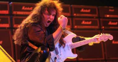 Stire din Cultură-Educație : Yngwie Malmsteen, în România / O nouă categorie de bilete, EPUIZATĂ