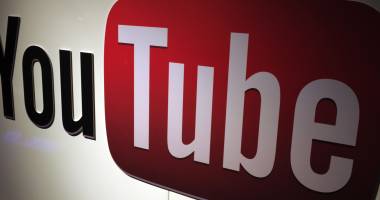Stire din Monden : Înmormântarea unui celebru artist, transmisă live pe YouTube