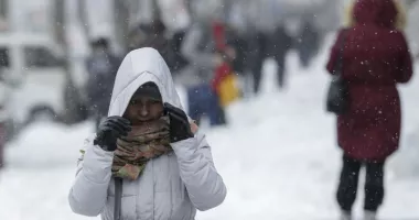 Stire din Actualitate : ANM a emis noi alerte meteo de ger, ninsori și vânt