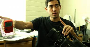 Stire din Tehnologie : VIDEO. Omul care te lasă fără cuvinte!