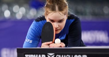 Stire din Sport : Constănţeanca Elena Zaharia merge mai departe la turneul de tenis de masă Singapore Smash 2023