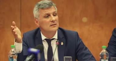 Stire din Politică-Administrație : Daniel Zamfir: PSD este dispus să accepte și un premier tehnocrat