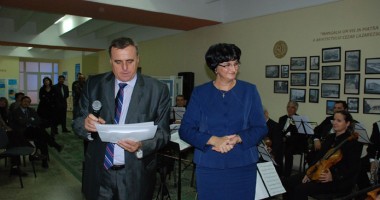 Stire din Politică-Administrație : Deputatul Zanfir Iorguș a marcat "Ziua Mării Negre" alături de 100 de elevi