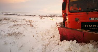 GALERIE FOTO / Zăpadă de 35 - 40 de cm și vânt de 60 - 90 km pe oră, în județul Constanța - 3