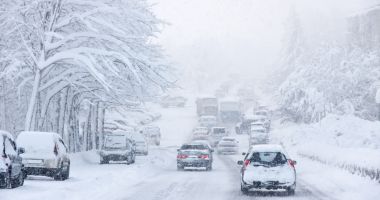 Stire din Social : Cod roşu de viscol în plină primăvară. Ce localităţi sunt vizate de avertizarea meteo