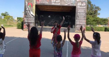 Stire din Cultură-Educație : Trupa Zbumzzi ajunge în Parcul Viitorului