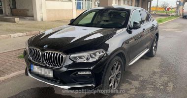 Autoturism de lux căutat de autorități, confiscat de polițiști în vamă