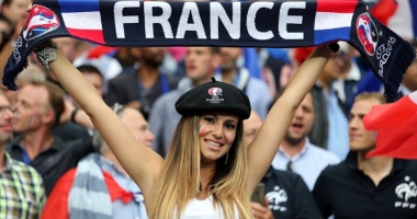 Campionatul European al FANELOR! Imagini încântătoare surprinse în tribune la Euro 2016 - 5