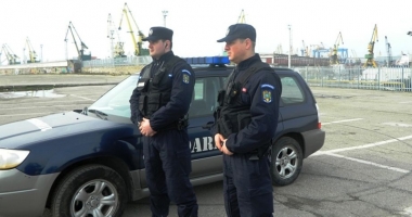 Zeci de jandarmi constănțeni, la datorie în acest week-end