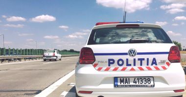 Stire din Eveniment : Zeci de șoferi, prinși cu viteze amețitoare pe autostradă
