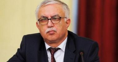 Stire din Eveniment : Augustin Zegrean: Laura Codruța Kovesi ar putea primi interdicție să părăsească țara