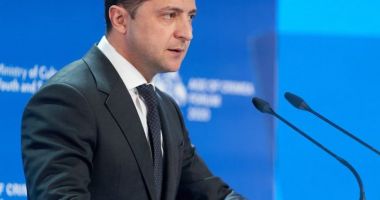 Stire din Actualitate : Zelenski: Ucraina nu va putea recupera Crimeea în viitorul apropiat