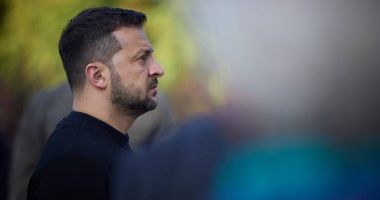 Stire din Politică-Administrație : Zelenski vine în România