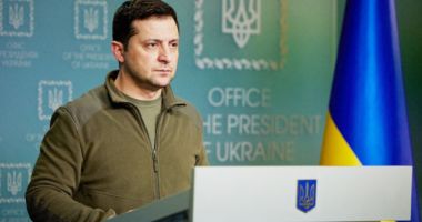 Stire din Actualitate : Zelenski spune că Ierusalimul este locul potrivit pentru discuţii de pace cu Rusia
