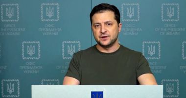 Stire din Actualitate : Zelenski a decis să retragă soldaţii ucraineni din toate misiunile de menţinere a păcii din lume
