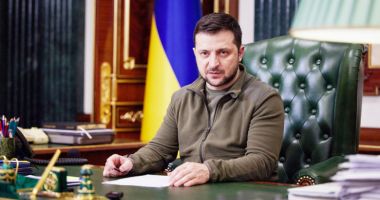 Stire din Actualitate : Zelenski: "Este posibil ca Rusia să fi început deja Al Treilea Război Mondial"