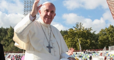 Stire din Actualitate : Zi liberă în Portugalia, cu prilejul vizitei Papei Francisc