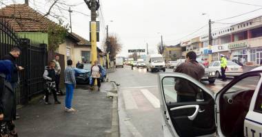 Grav  accident rutier,  la "Doi Cocoși". Pieton "ras"  de pe trotuar - 3