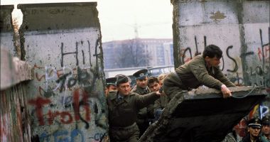 Stire din Actualitate : "Zidul Berlinului a fost o cicatrice pe fața Europei"