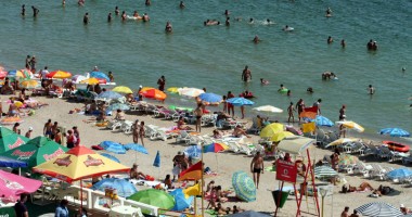 Stire din Economie : Zile gratuite de vacanță pe litoral