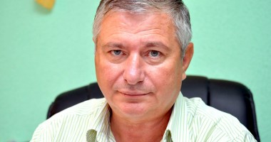 Stire din Politică-Administrație : Nimeni nu a dormit în Hârșova timp de trei zile. Află de ce!