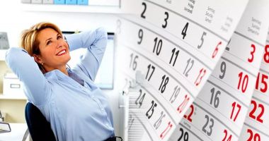 Stire din Social : Câte zile libere vor fi în 2025. Ce aduce Noul An