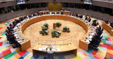 Stire din Actualitate : Zi lungă de târguieli la summitul Uniunii Europene privind bugetul