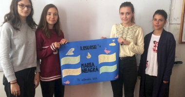 Stire din Cultură-Educație : Ziua Internațională a Mării Negre, sărbătorită la Liceul "Nicolae Bălcescu" din Medgidia