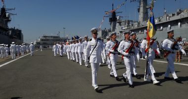 Klaus Iohannis: „România are un rol activ în îmbunătăţirea securităţii spaţiului euro-atlantic” - 2