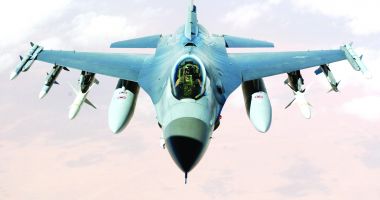 Stire din Social : Ziua Aviației Române și a Forțelor Aeriene, sărbătorită pe cerul României