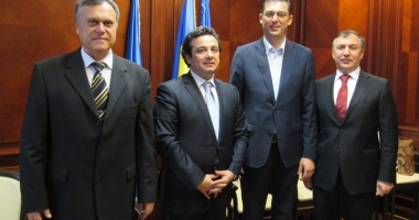 Stire din Politică-Administrație : Ziua Națională a Albaniei, sărbătorită pentru prima dată la Constanța