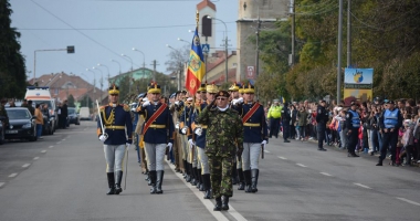 Stire din Eveniment : Ziua Armatei Române, sărbătorită  la Constanța și în toată țara