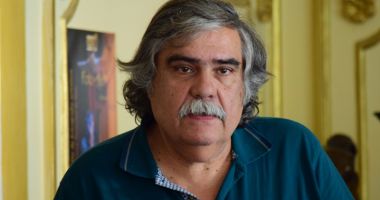 Stire din Social : Ziua Culturii Naționale:  Eminescu, sărbătorit de actorii constănțeni